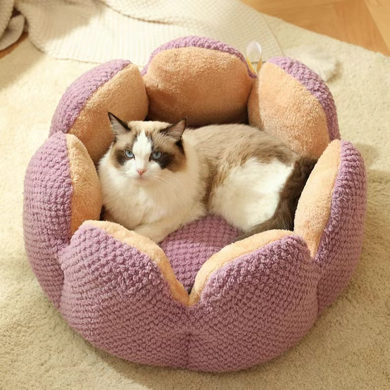 PnotKyes Cactus shape comfortable pet bed, breathable thickened plush cat bed and dog bed, round soothing cat bed and anti-anxiety pet bed, suitable for indoor and outdoor use