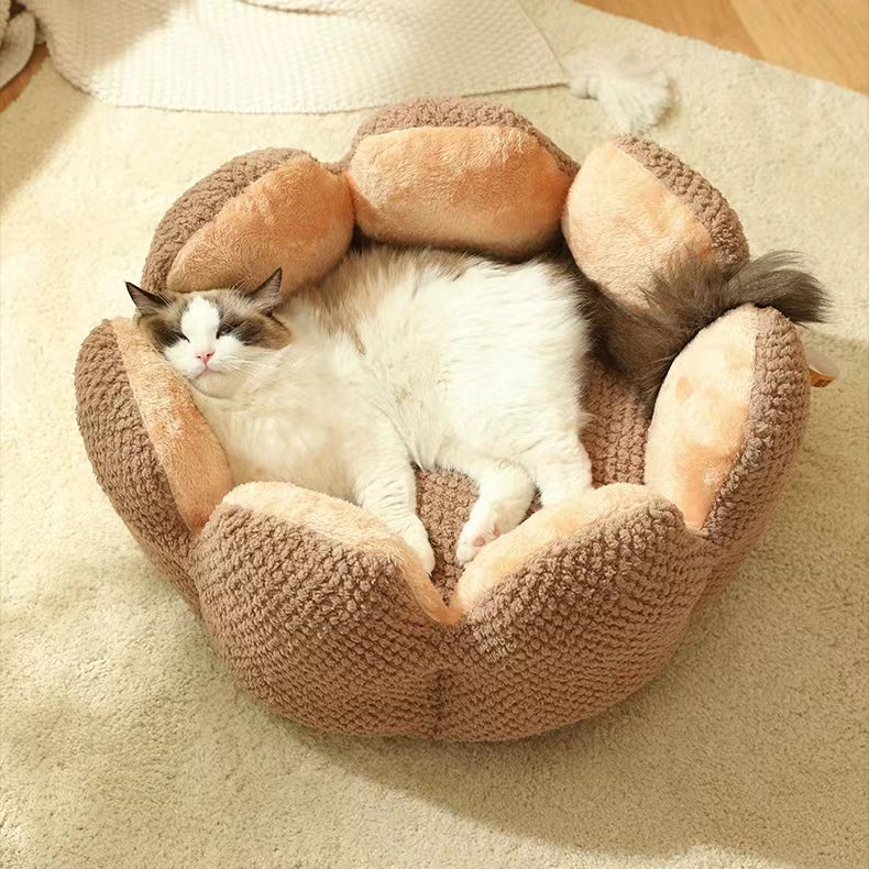 PnotKyes Cactus shape comfortable pet bed, breathable thickened plush cat bed and dog bed, round soothing cat bed and anti-anxiety pet bed, suitable for indoor and outdoor use